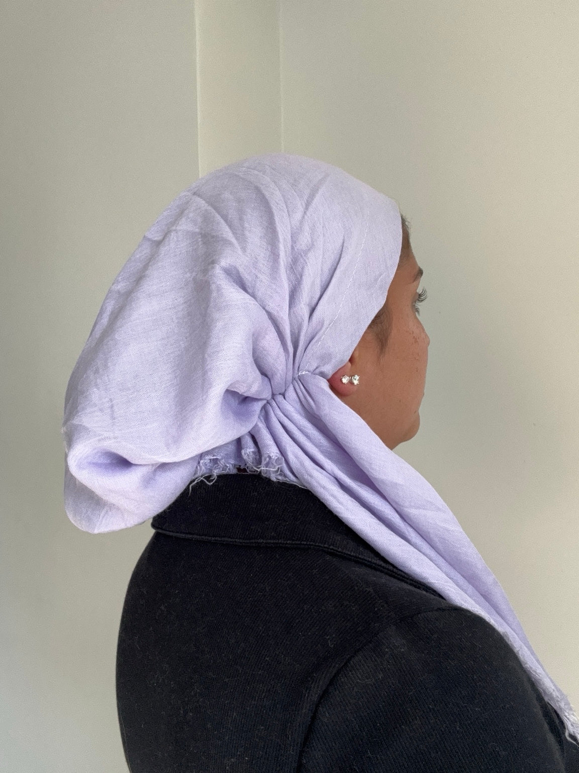 Adjustable lavender pre-tie 