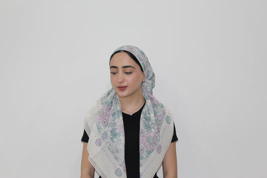 Green/pink Floral Square
