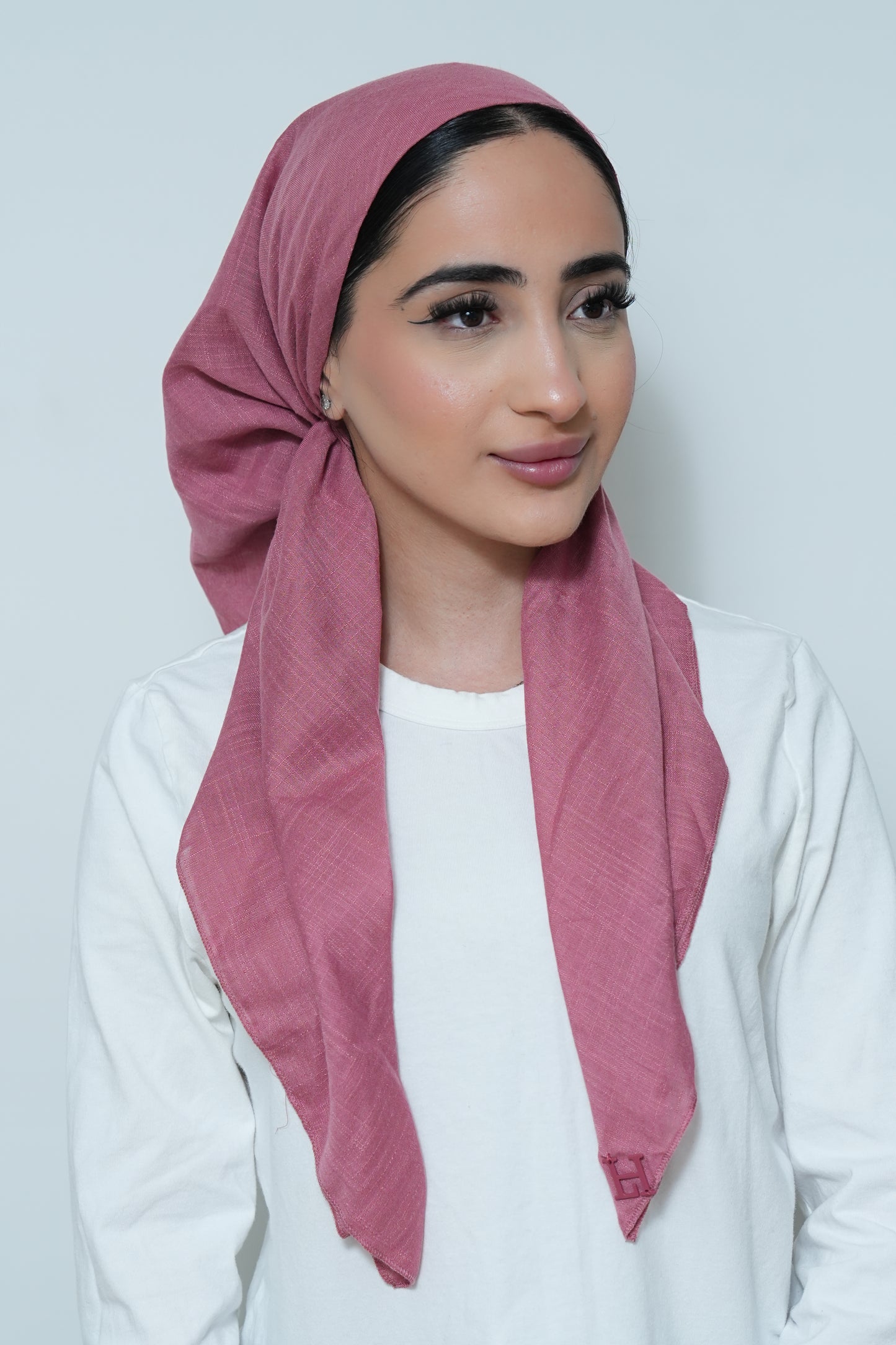 Adjustable pink pretie