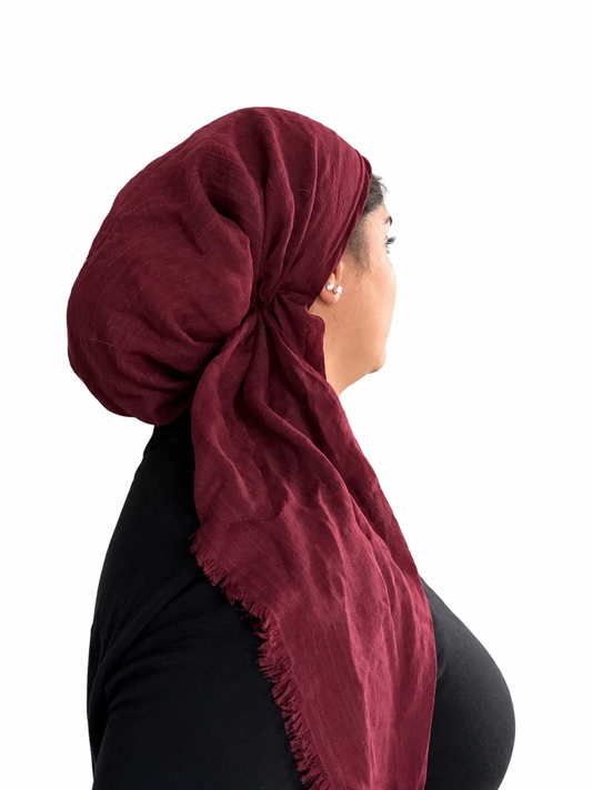 Burgundy pretie