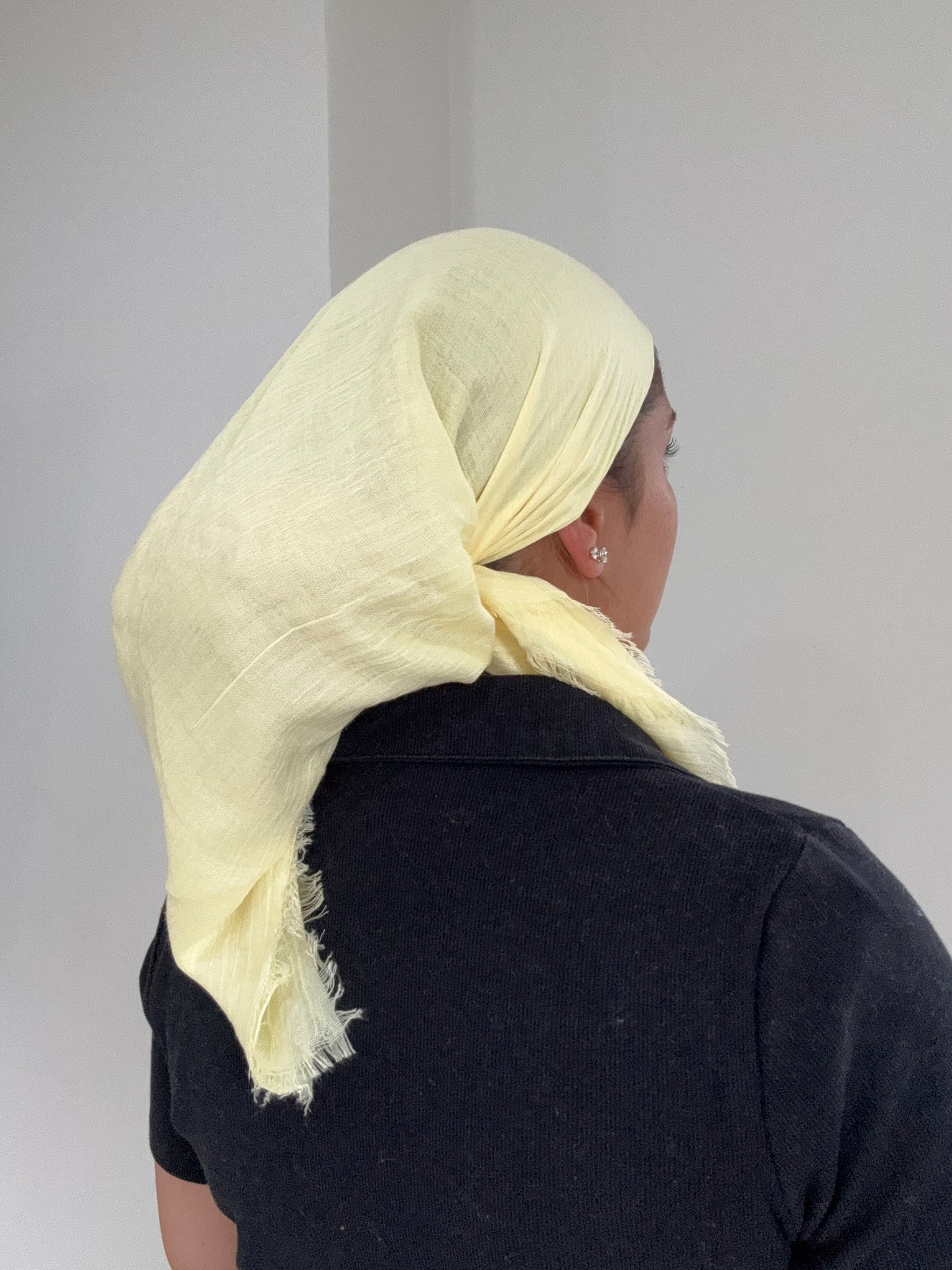 Butter yellow square